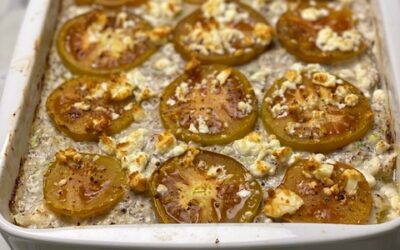 Kyllingepie med kartoffelbund og tomat-feta top!