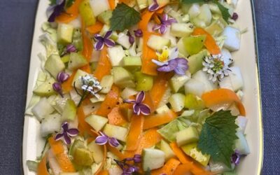 Grøn salat med blomster!