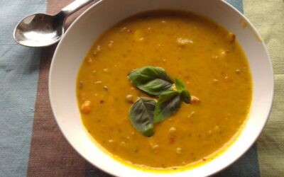 Spicy og chunky græskarsuppe med rejer!