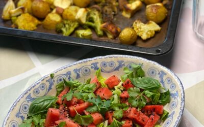 Ovnbagte grøntsager med paneerost og vandmelonsalat!