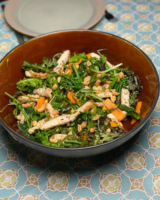 Kylling og broccolini salat!